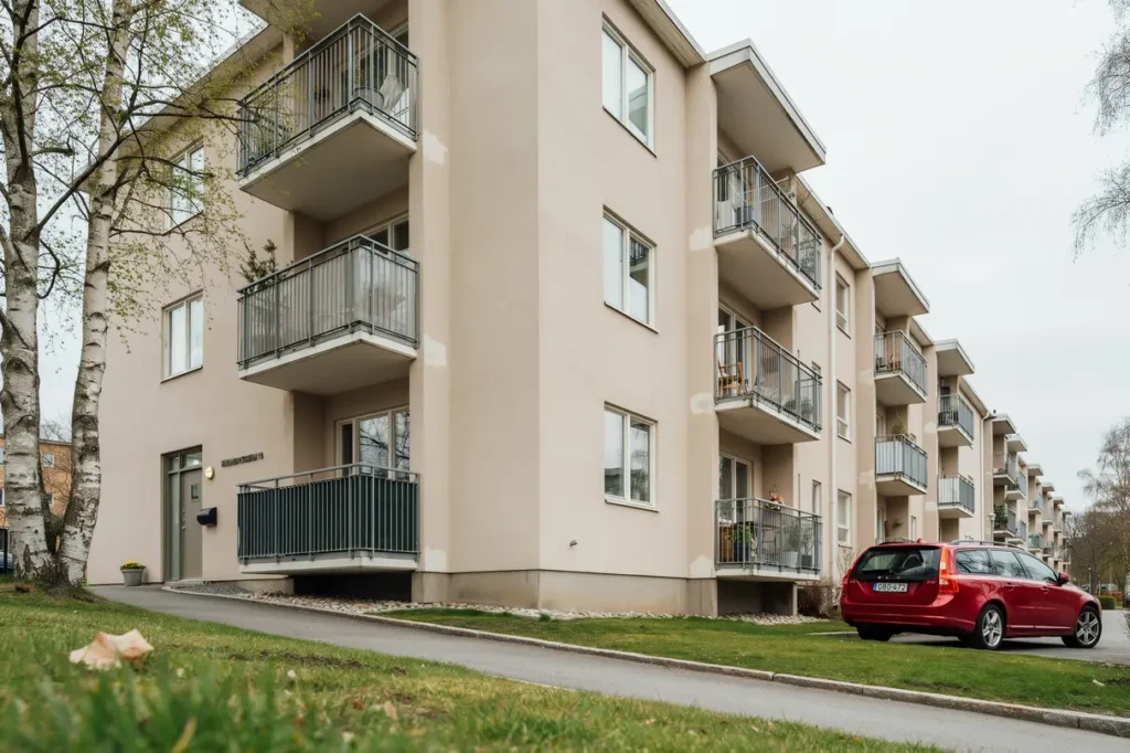 balkongrenovering med betonglagning och nya r cken i biskopsg rden hisingen